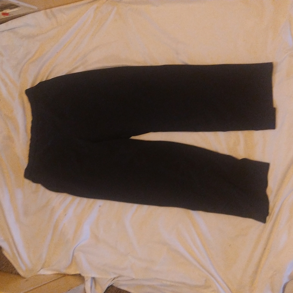 Woman's M Collection Petite 10 PS Dress  Slacks in Black